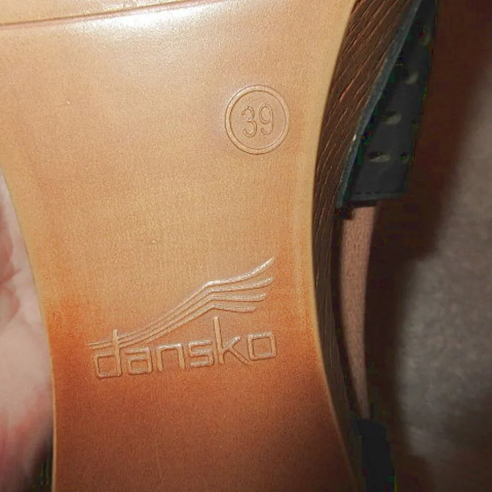 Dansko Denita Sandals Size 39 8.5 9 Leather Comfort Heel Ankle Strap Open Toe - Picture 12 of 12